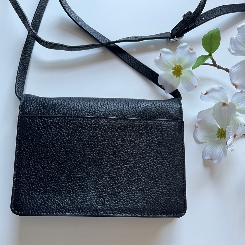 Treasure & Bond black pebbled crossbody bag - Picture 5 of 6